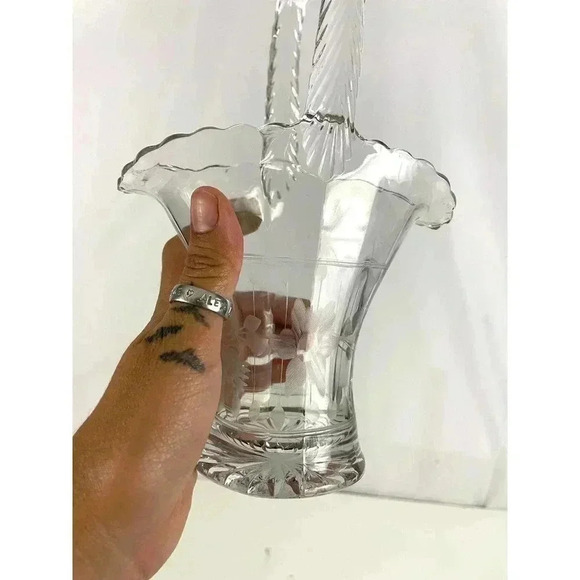 VTG Pressed Clear Etched Floral Glass Basket Vase 9.75" Tall MCM Home Decor - Picture 16 of 16